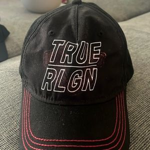 TR hat
